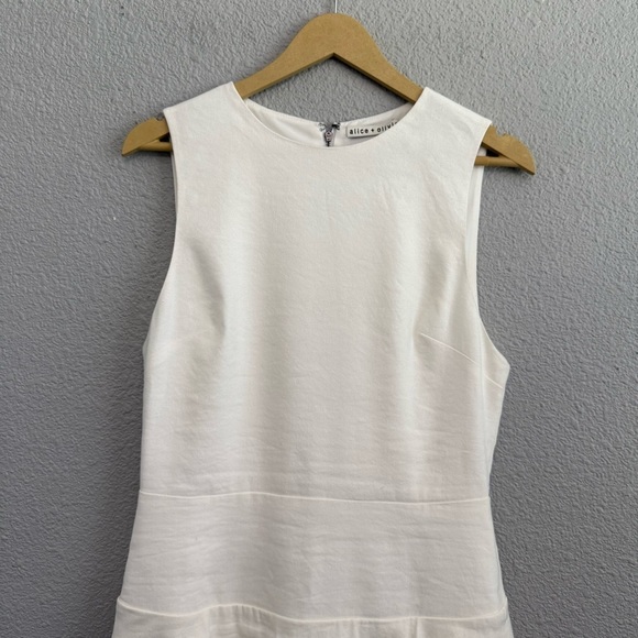 Alice + Olivia Palmira Dress Size 10 Linen Blend - Picture 3 of 7
